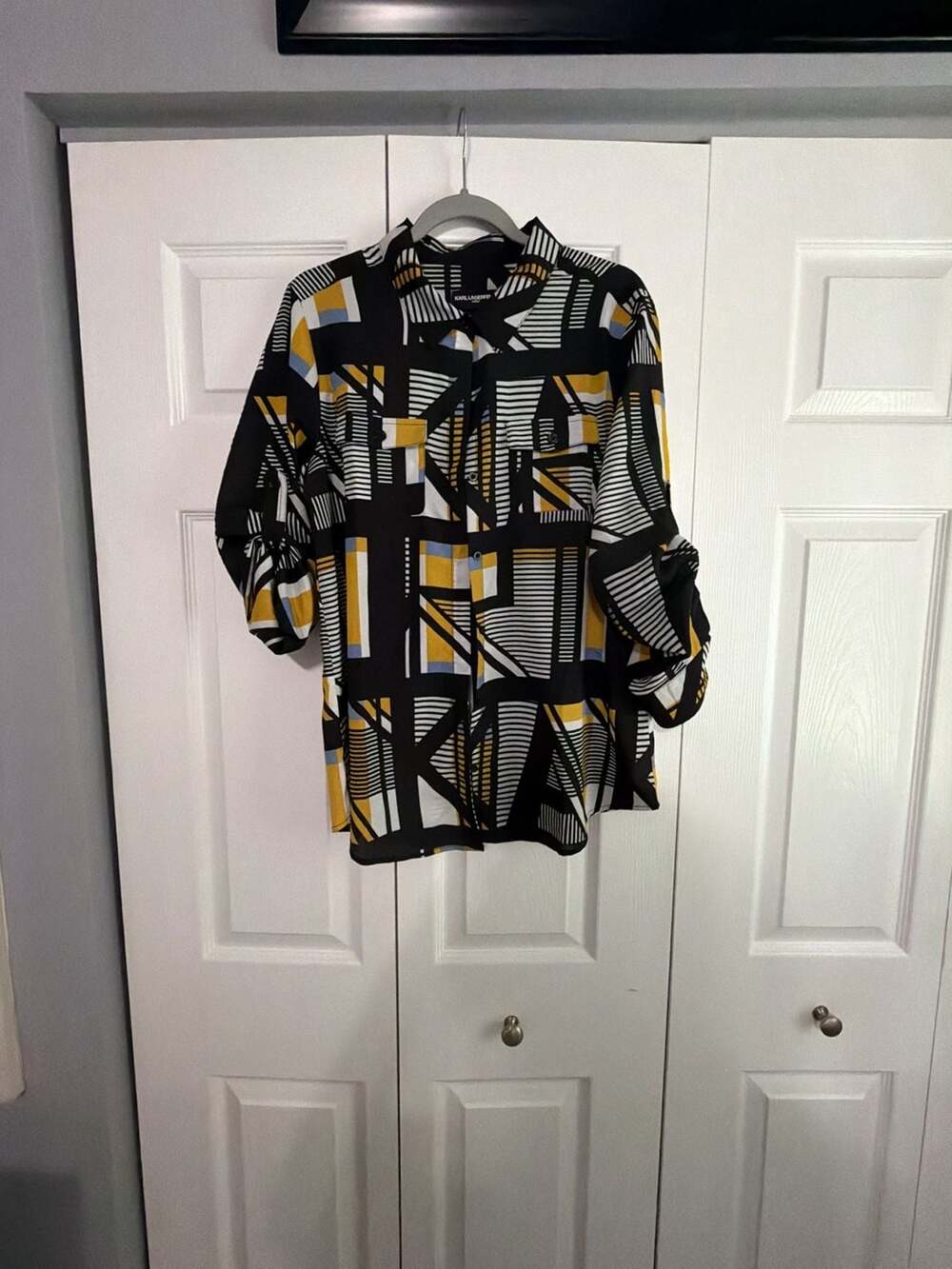 Karl Lagerfeld Paris Women's Asymmetric Geometrical Button Down Shirt
